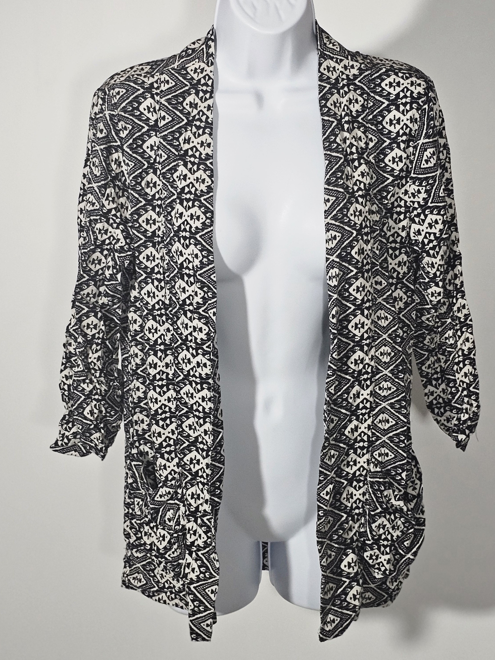 Hollister Y2K Cardigan XS Black White Geometric Boho Oversized Kimono Top